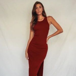 NWTs LuLu’s Burgundy Racerback Ribbed Bodycon Midi Dress sz M